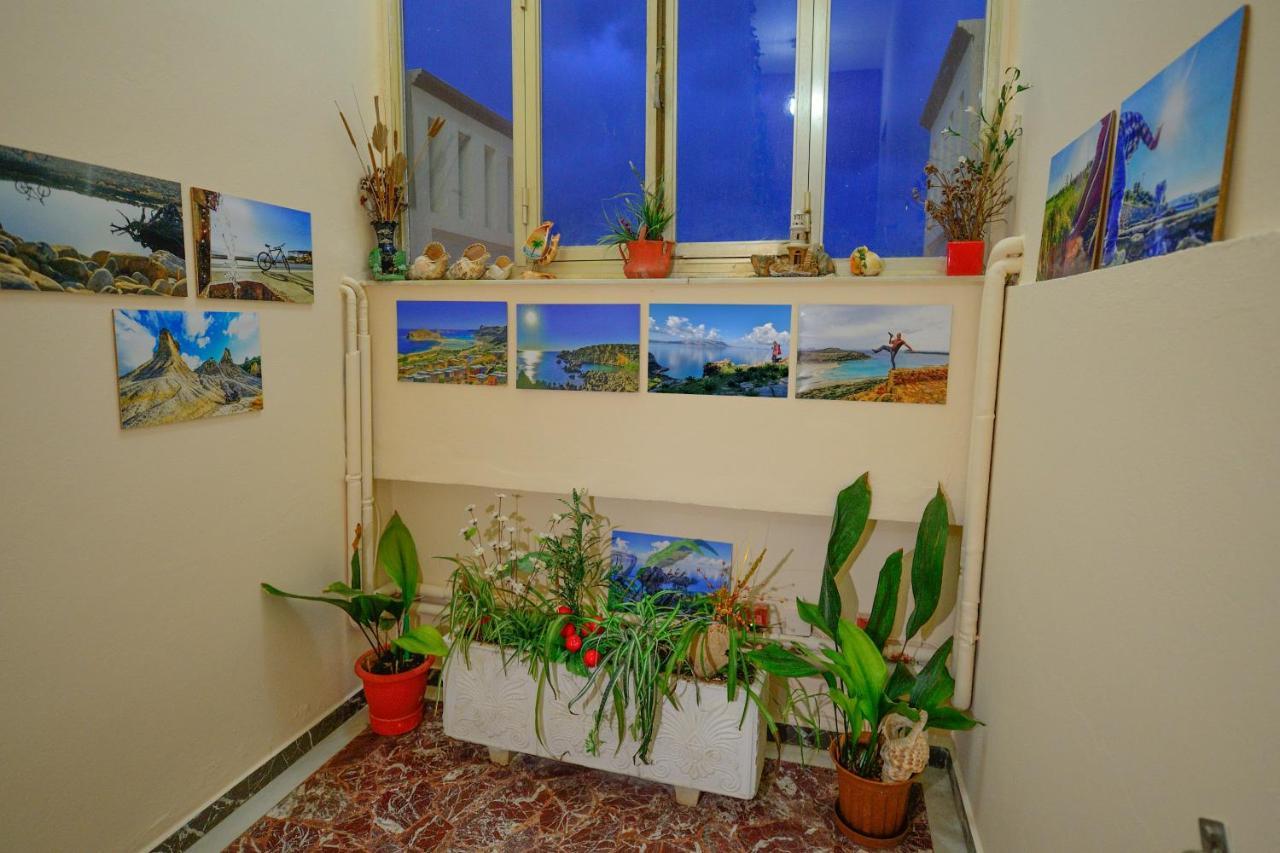 Mpoulakis Apt 98 Kíssamos Exteriör bild
