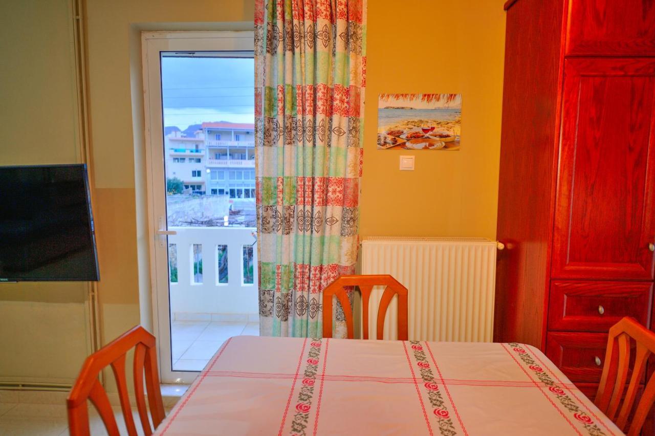Mpoulakis Apt 98 Kíssamos Exteriör bild